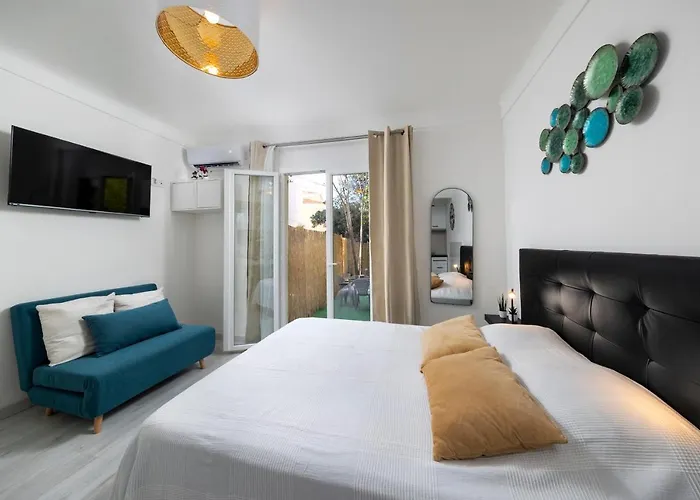 Bord De Mer- Avec Jardin Roquebrune-Cap-Martin