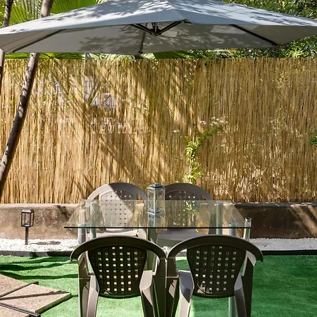 Bord De Mer- Avec Jardin Apartment